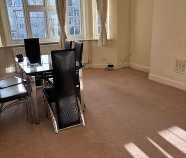 3 bedroom apartment to rent - Photo 1