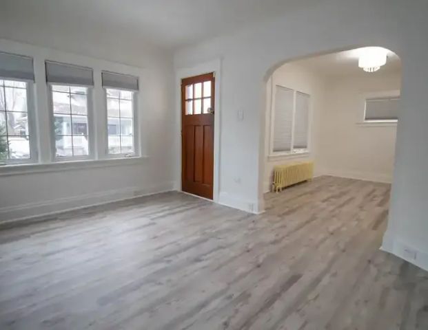 9 Water Street | 9 Water Street, St. Catharines - Photo 1