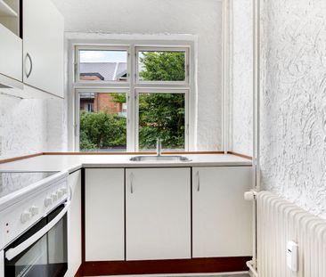 2-VÆRELSES LEJLIGHED TÆT PÅ HAVNEN OG BROEN - Photo 2