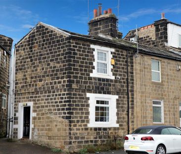 2 bedroom end of terrace house to rent - Photo 3