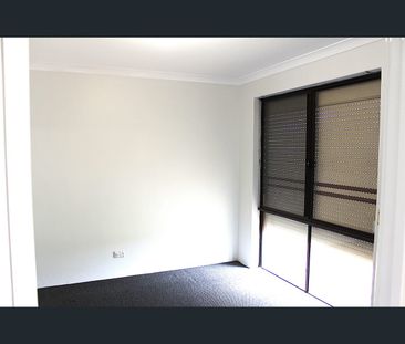 1 Voyager Court, Cooloongup, WA 6168 - Photo 3