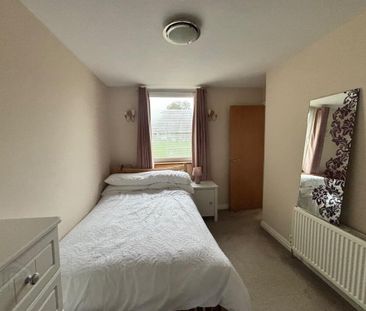 10d Lesley Heights, Greenisland, Carrickfergus, BT38 8TB - Photo 5