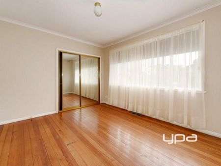 38 Forman Street, WESTMEADOWS - Photo 3