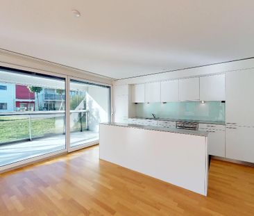 Grosszügige Wohnung mit Wintergarten in Lachen SZ! - Photo 3