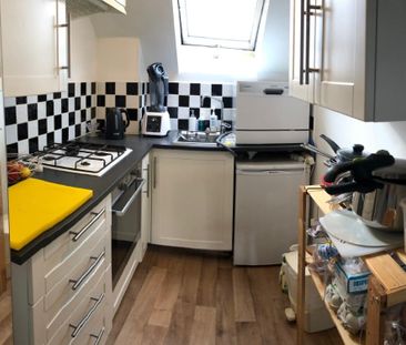 Studio Flat, Hillfield Avenue, N8 - Photo 1