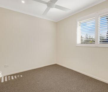 BEACHSIDE APARTMENT - RAINBOW BAY - Photo 4