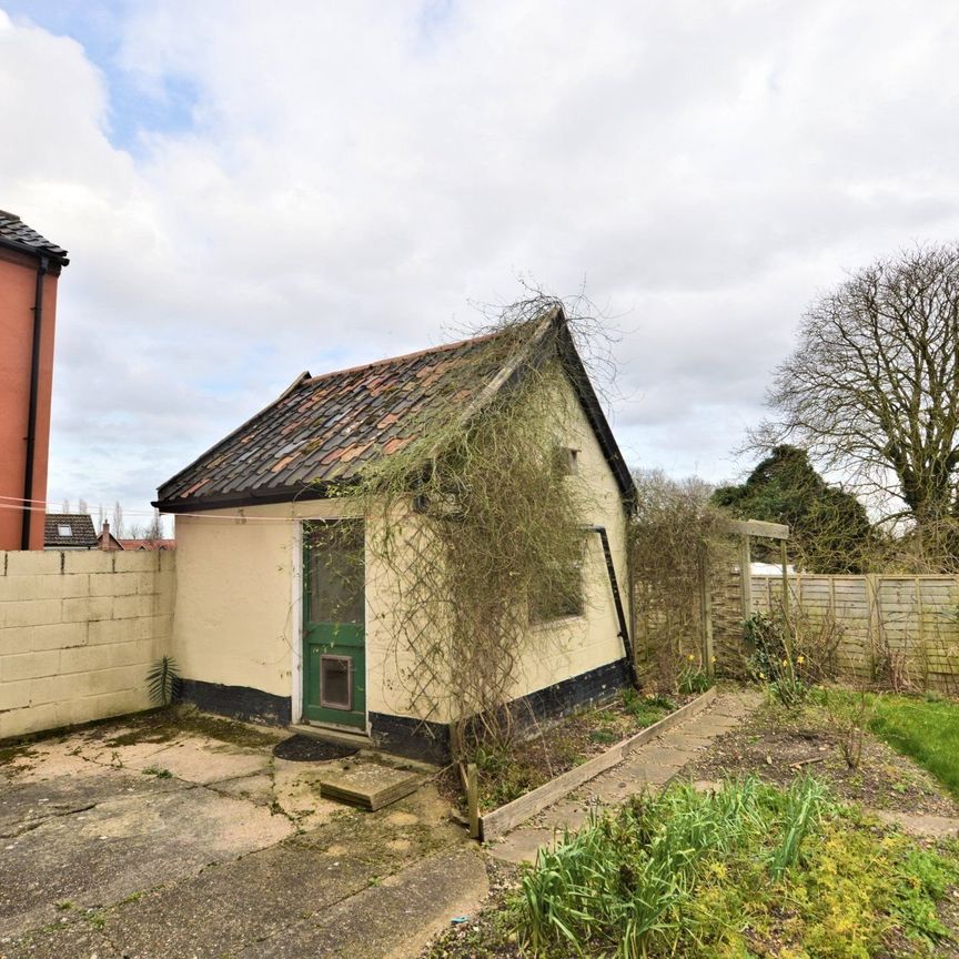 96 Hills Road, Saham Hills, Ip25 - Photo 1