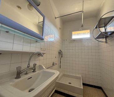 Location Appartement 2 pièces 42m² AVIGNON 84000 - Photo 3