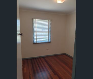 Break Lease 3 Bedroom brick home. - Photo 3