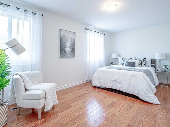 For Lease - 166 Placentia Boulevard, Toronto, Ontario - Photo 1