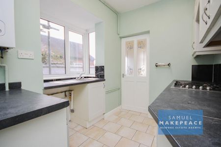 2 bedroom terraced house to rent - Photo 5