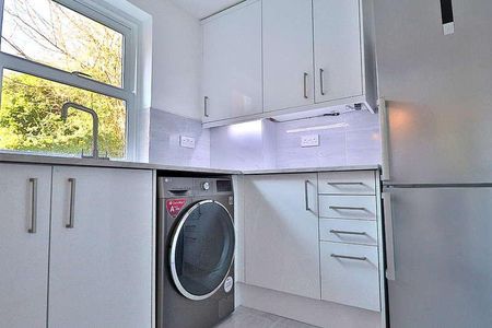 Braemer Court, Ashburnham Road, Bedford, MK40 - Photo 4