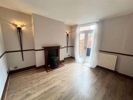 Evesham Road, Stratford-upon-avon, Warwickshire, CV37 - Photo 3