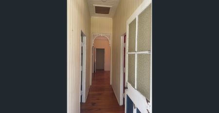 Rural living Close to amenities (available 30.1.26) - Photo 5