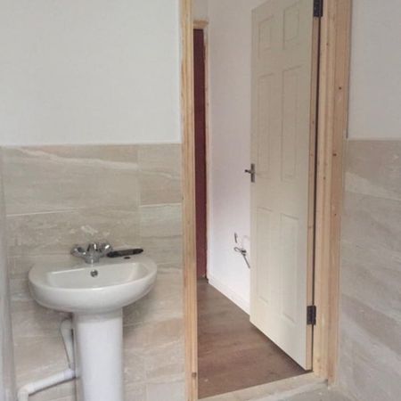 1 Bed Flat, Upper Bevendean Avenue, BN2 - Photo 3