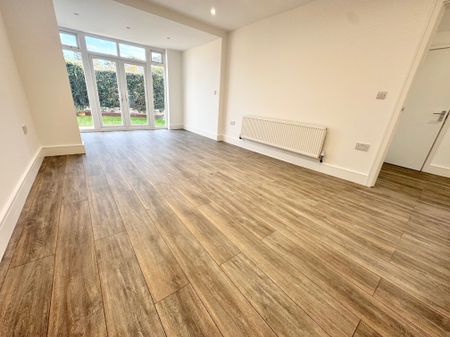 Mavis Road, Bournemouth - Photo 3