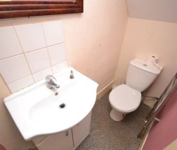 1 bed Shared Flat for Rent - Photo 6