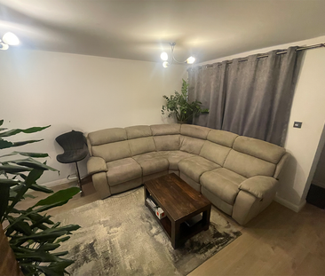 2 bedroom terraced house to rent - Photo 4