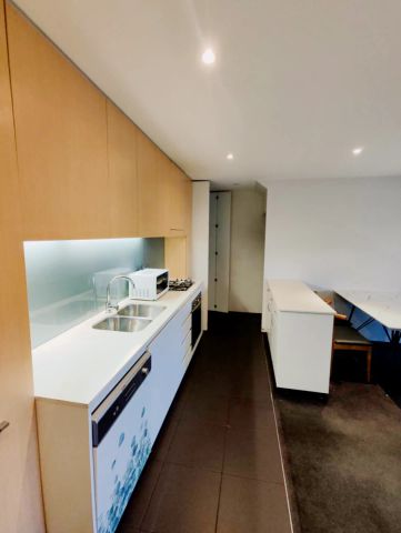 2 bed 1.5 bath-206B - Photo 3