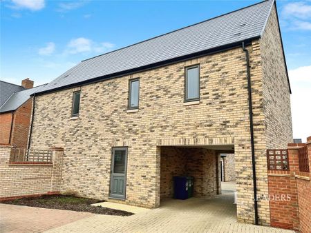 2 bedroom coach house to rent - Photo 3