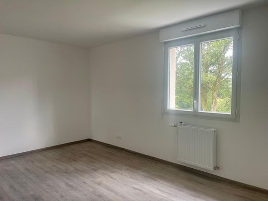 Location Maison 6 pièces 124m² NOTRE DAME DES LANDES 44130 - Photo 1