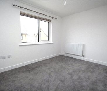 3 bedroom detached house to rent - Photo 3