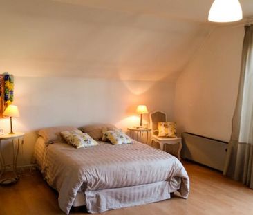 Location Maison 7 pièces 180m² - Photo 4