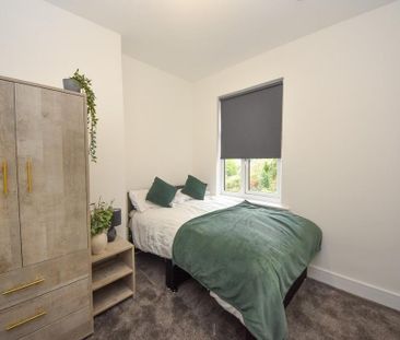 1 bedroom in a house share to rent - Photo 3