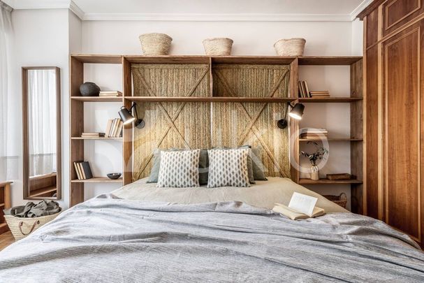 5 room luxury Flat for rent in Madrid, Community of Madrid - Photo 1