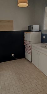 T1 BIS , RDC , RUE PALESTRO , LOCATION EN MEUBLé , PETITE RE - Photo 3