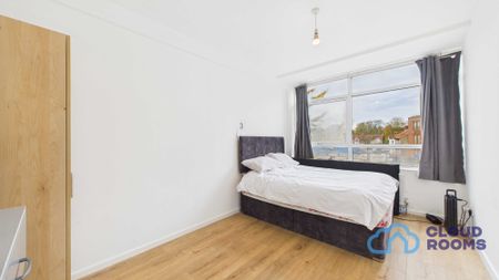 RM3 Drive House | Mitcham | London | CR4 4BE - Photo 2