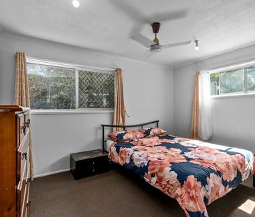 493 Redbank Plains Road, Redbank Plains QLD 4301 - House For Rent |... - Photo 2