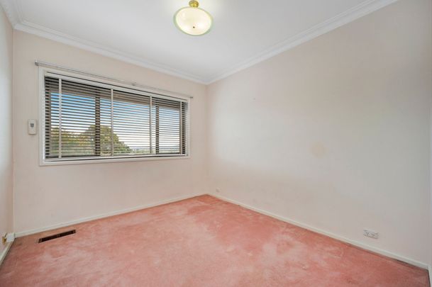 39 Bendora Avenue, Crestwood - Photo 1