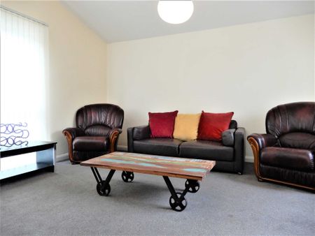 Ulcombe Gardens, Canterbury - Photo 5