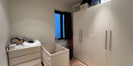 Appartement te huur in Berchem voor € 1.200 met 2 slaapkamers - Foto 2