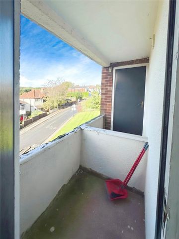 1 bedroom flat to rent - Photo 5