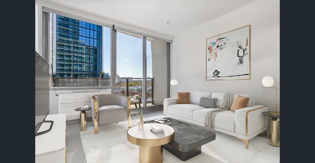 Modern 1-Bedroom Apartment Near Flagstaff Gardens - Photo 1