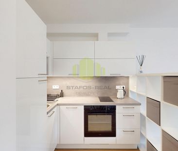 Pronájem bytu 1+kk 27 m² - Fotografie 5