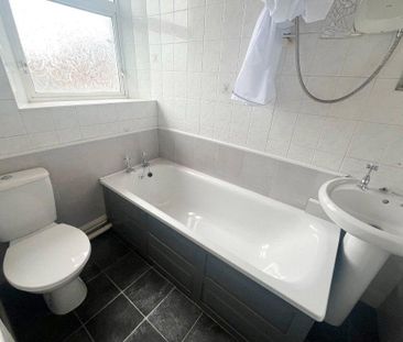 2 bedroom terraced house to rent - Photo 6