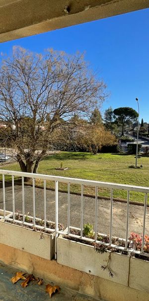 Appartement Pertuis- 3 pièces - 70m² - Photo 1