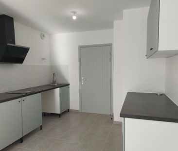 location Appartement T2 DE 41.18m² À MARSEILLE - Photo 2