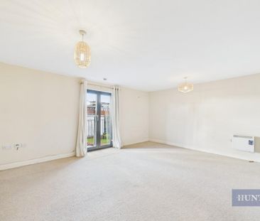 2 bedroom Flat To Let - Photo 1