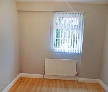 32 Glenwood Park, Dunmurry, Belfast, BT17 9DT - Photo 4