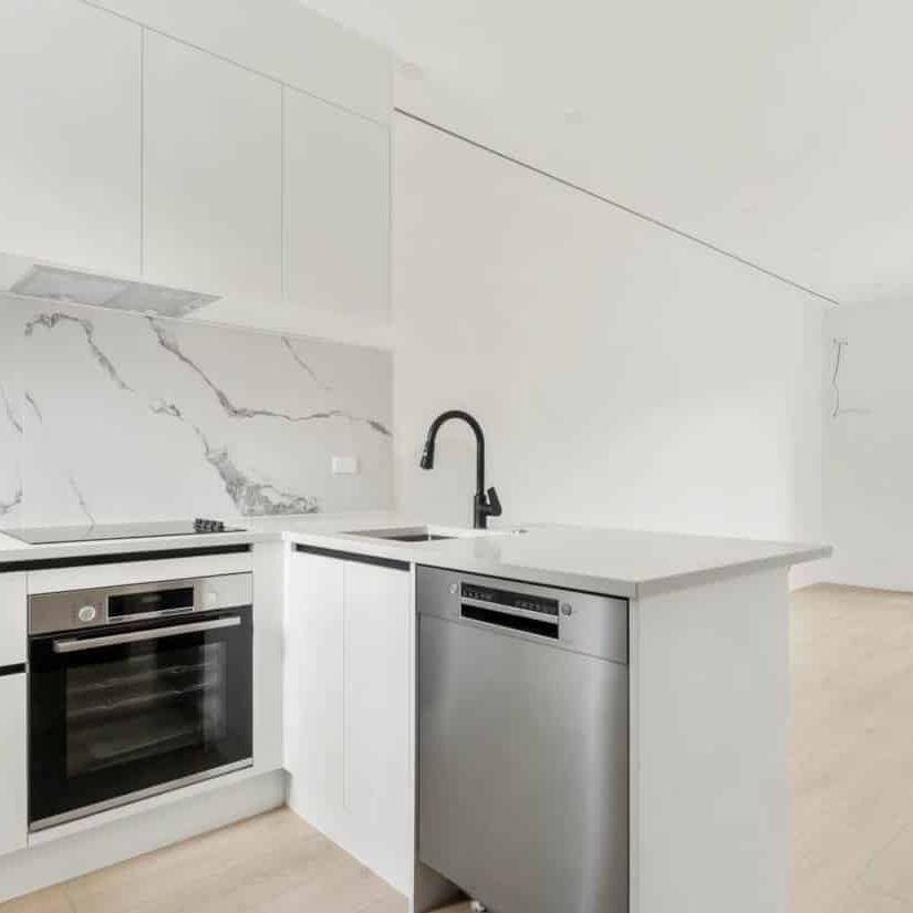 Near New 2 Bed 2 bath Townhouse in Pakuranga - Photo 1