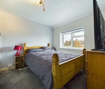 4 bedroom detached house to rent - Photo 6