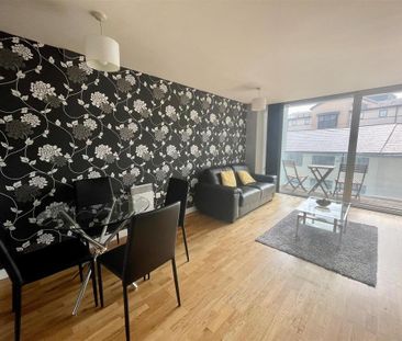 2 bedroom apartment to rent - Photo 2