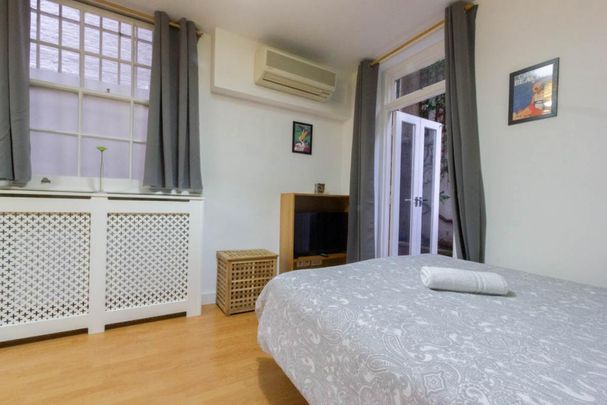 Flat 01 Gloucester Street, Pimlico SW1V 2DB - Photo 1