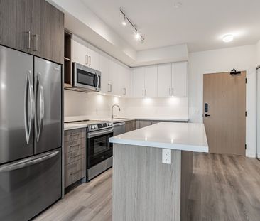 For Lease - 333 Sunseeker Avenue Unit# 236, Innisfil, Ontario - Photo 2