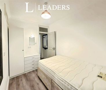 1 bedroom apartment to rent St. Michaels Road, Bournemouth, Dorset,... - Photo 4