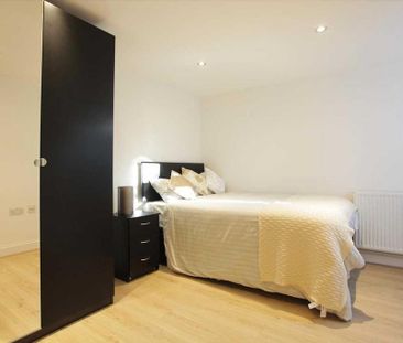 4 bedroom apartment to rent - Photo 5